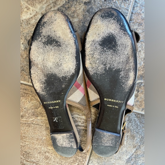 Authenticated Burberry Novacheck Slingback Flats- Women’s 38.5/8.5 US - Picture 7 of 11